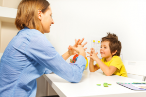 Non verbal language child, Speech apraxia, articulation, Kids speak, animated language learning
